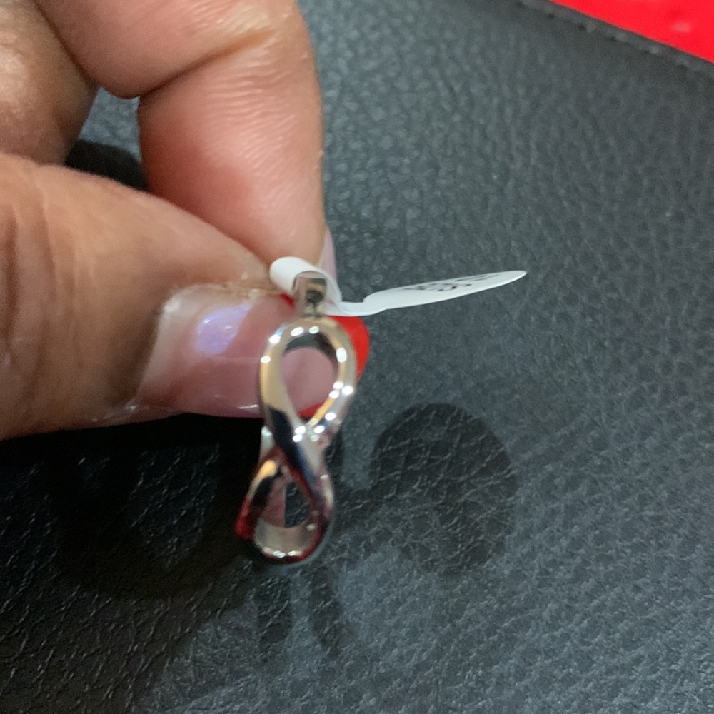 Ring - Picture 5 of 7